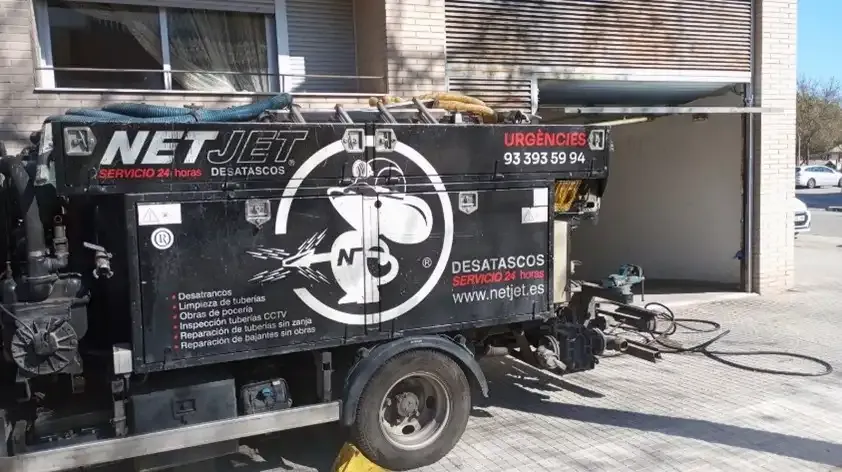 Servicio de desatascos en Cerdanyola del Vallès. Actuamos en todas las zonas: Bellaterra, Centre - Cordelles, Serraparera, Canaletes - Turonet, Fontetes-La Fagirola, Montflorit - Plana del Castell, Martinica - Ateneu.